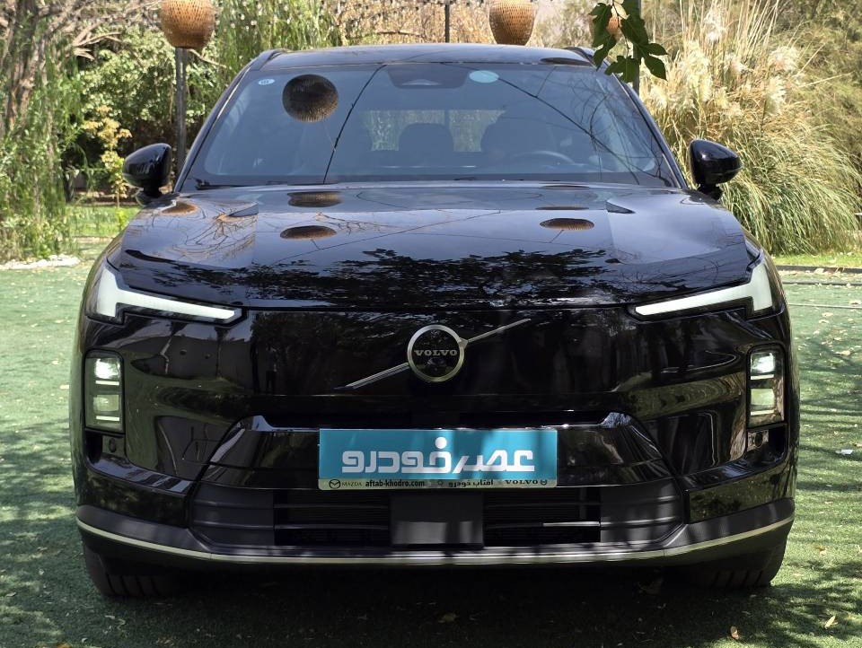 ولوو XC70؛ مشخصات فنی، امکانات، قیمت و بررسی Volvo XC70