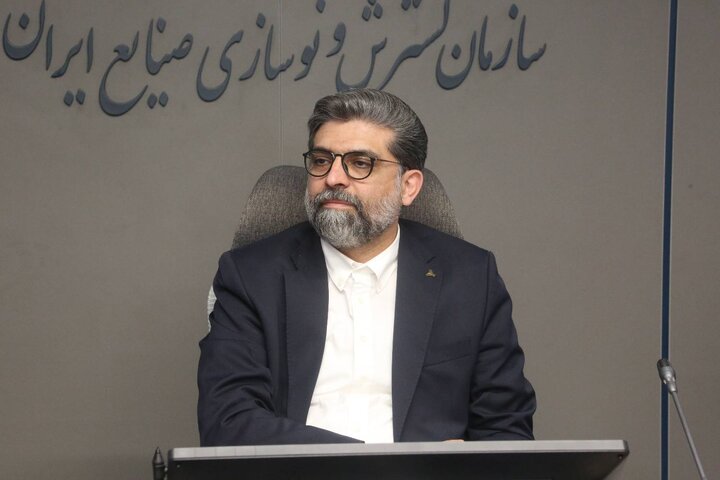 سهمیه سوخت مالکان خودروهای فرسوده قطع نمی‌شود